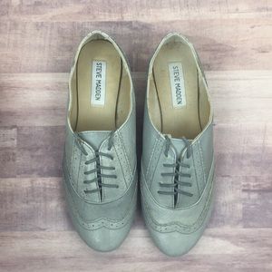 Steve Madden womens Sz7 Leather Oxford Lace Shoe